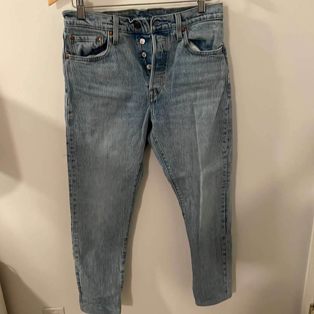 Light Wash 501 Levi Skinny Jeans
